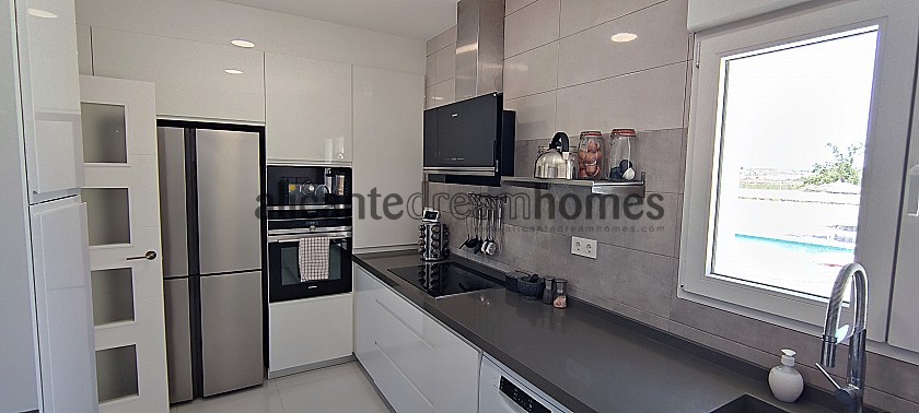 Ready now 5 Bedroom Villa For Sale In Pinoso in Alicante Dream Homes Hondon