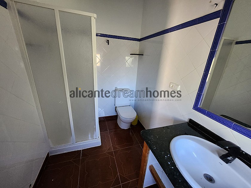 Lovely 4 Bed 3 Bath Villa with Garge in Alicante Dream Homes Hondon